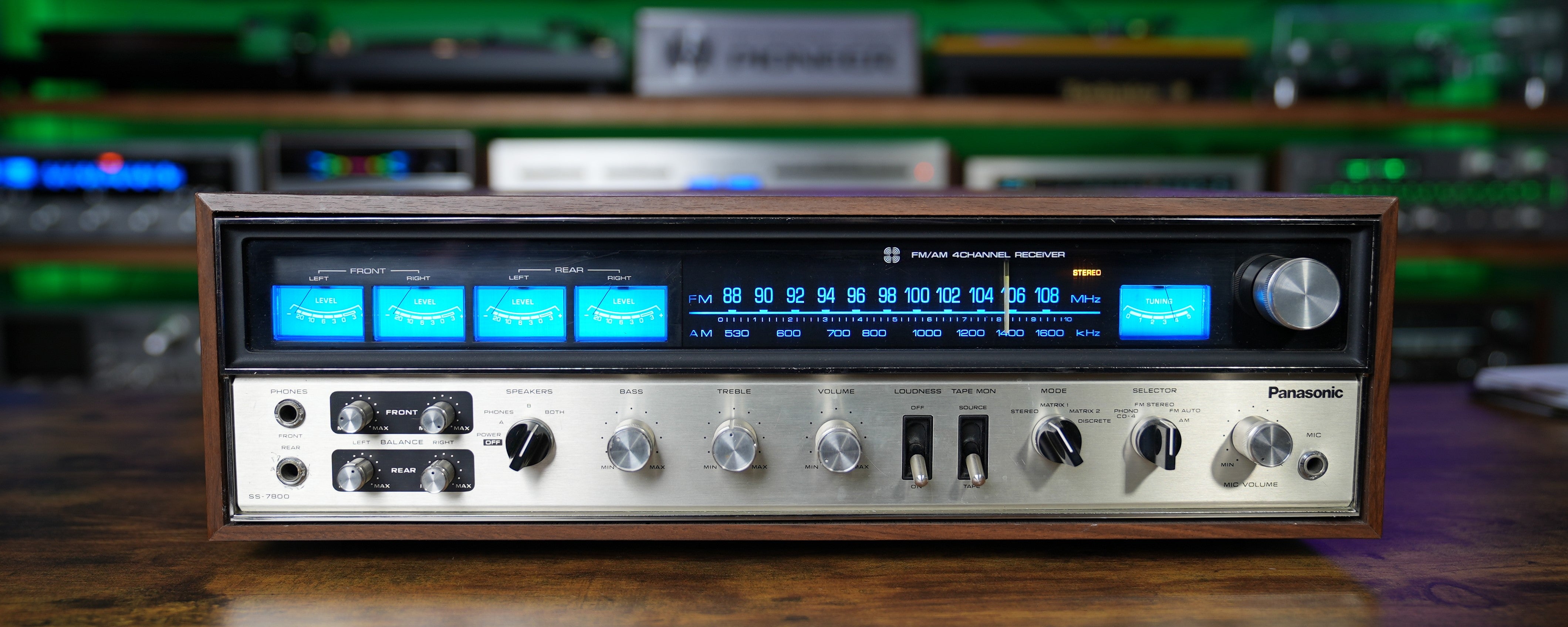 Vintage top Panasonic Receiver